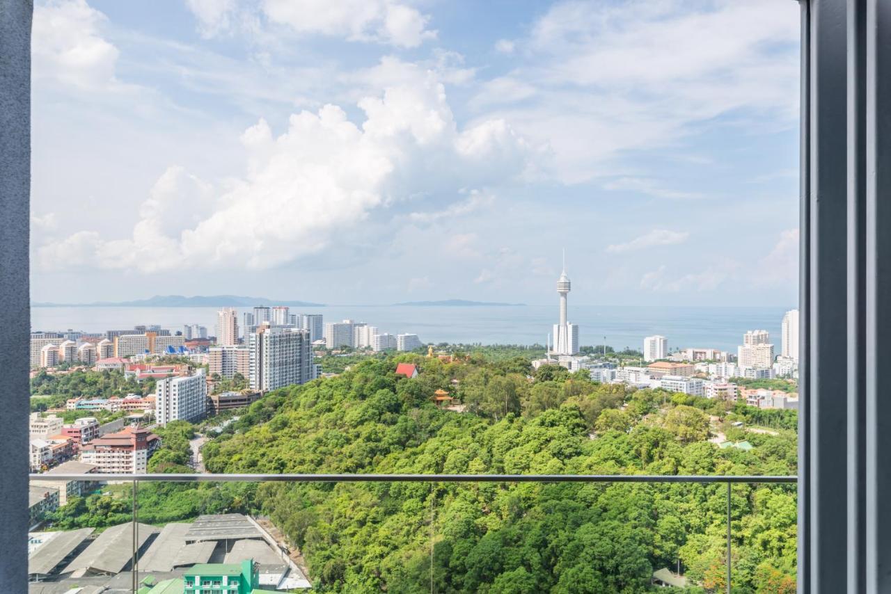 Apartamento Unixx By The Sea Pattaya Exterior foto